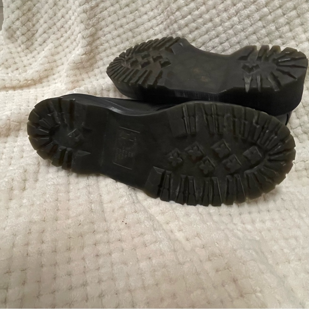 Dr. Martens Black Platform Quad oxfords size 7 - Picture 9 of 10